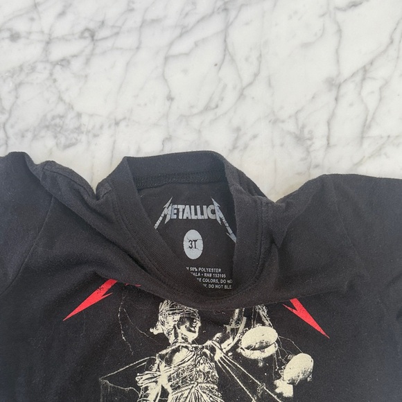 Black Graphic Band T-Shirts Bundle Sz 3/4T Metallica Guns Roses - Picture 5 of 7